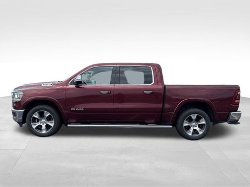 Used 2019 RAM 1500 Laramie AWD/4WD image 8