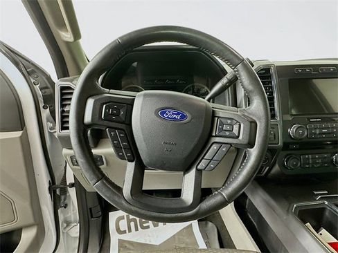 Used 2018 Ford F150 XLT w/ Equipment Group 302A Luxury image 11