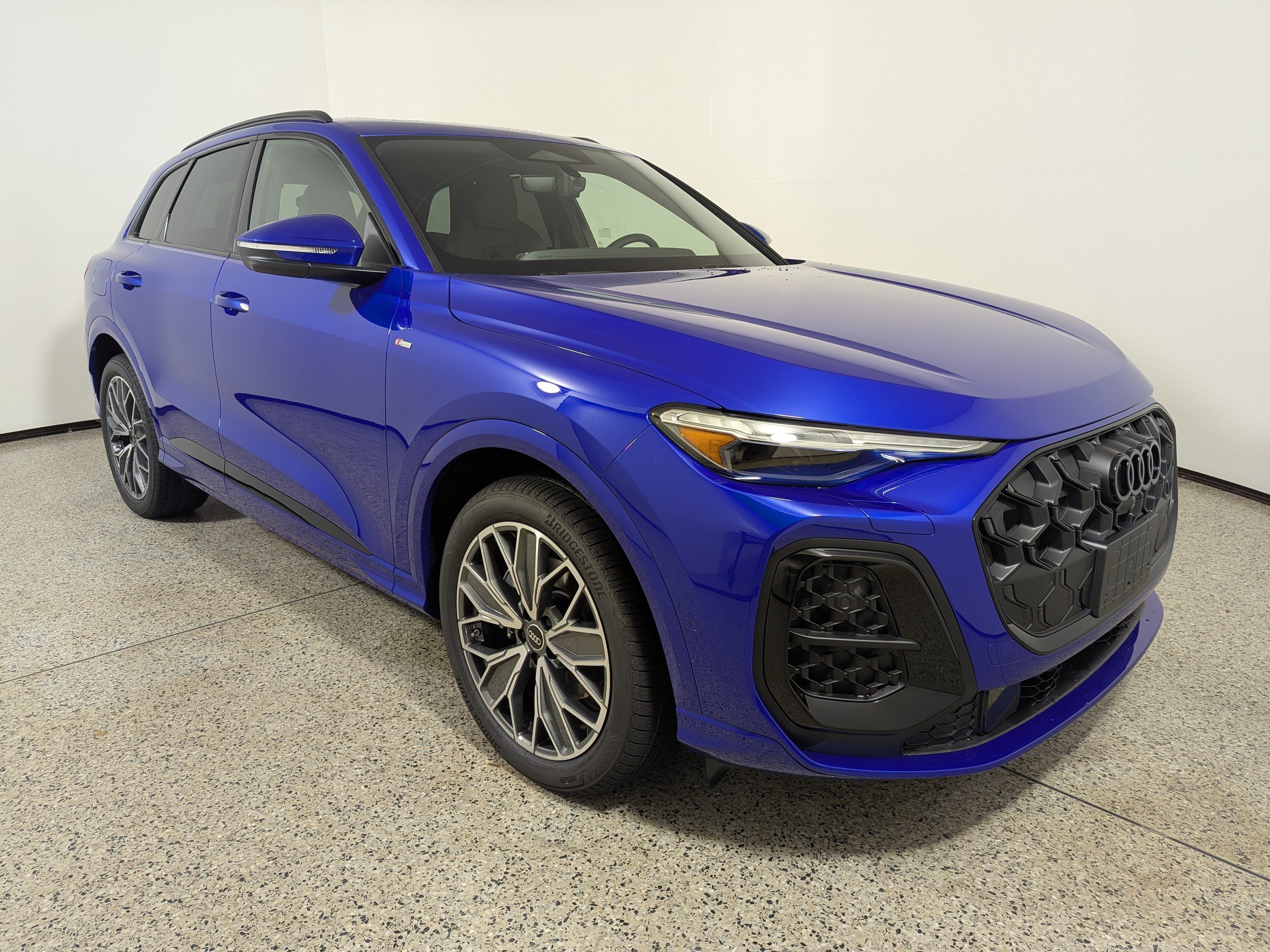 New 2026 Audi Q5 Prestige AWD/4WD image 1