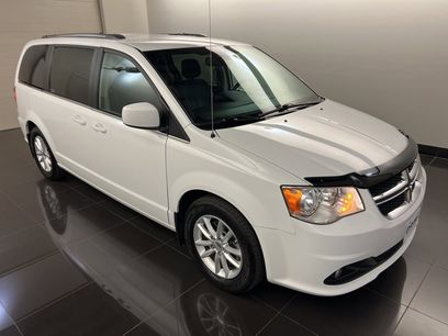 Used 2019 Dodge Grand Caravan SXT w/ Driver Convenience Group