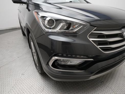 Used 2018 Hyundai Santa Fe Sport AWD/4WD image 27