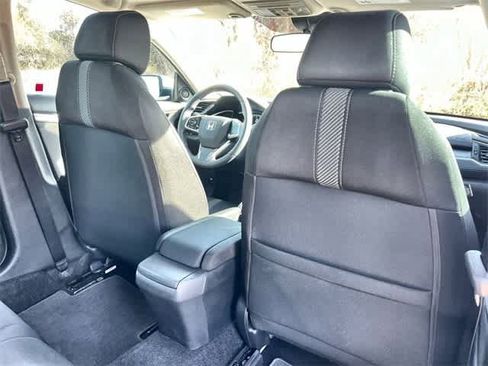 Certified 2017 Honda Civic EX image 13