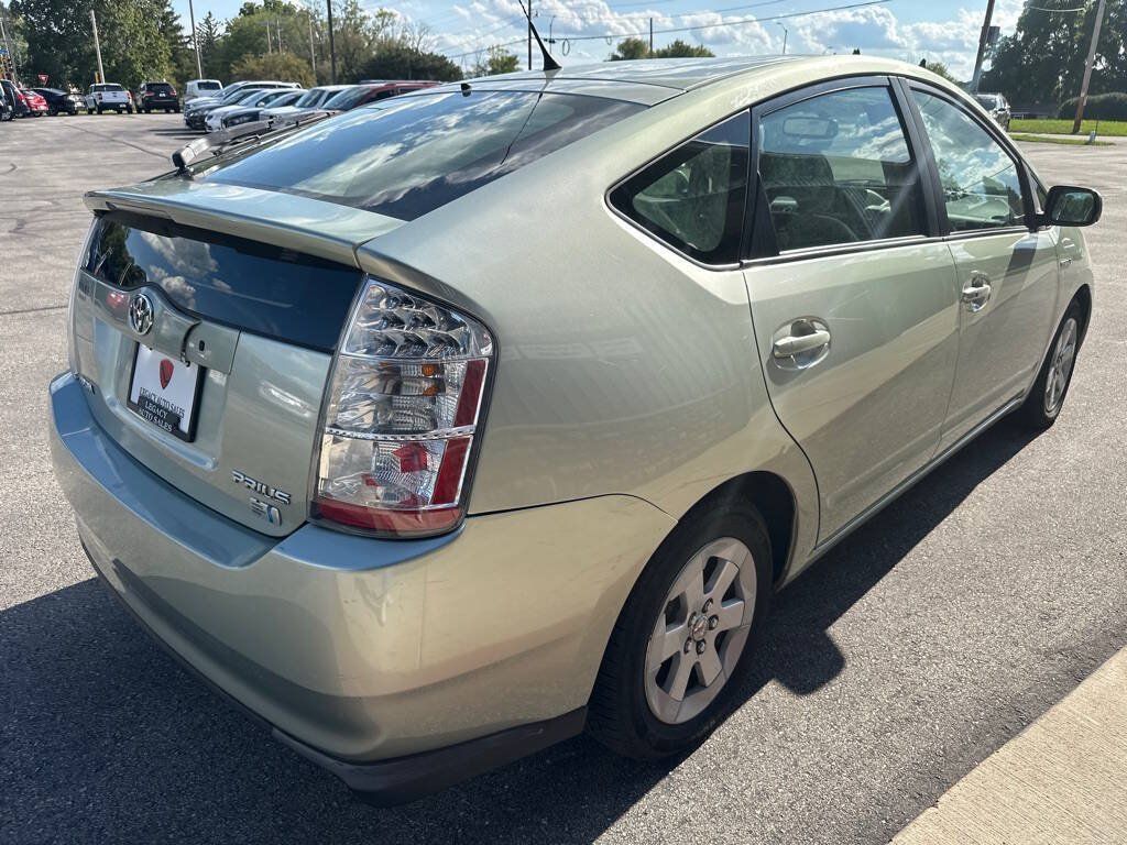 Used 2009 Toyota Prius w/ Pkg 5 FWD image 5