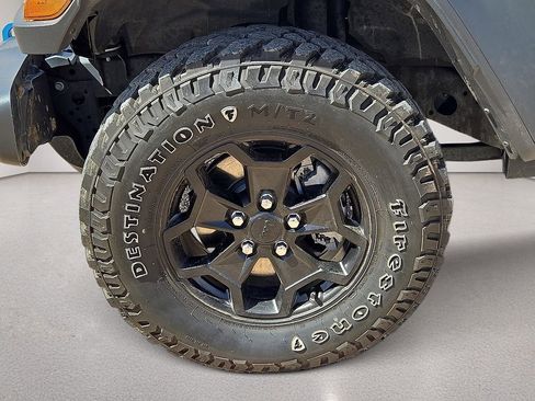Used 2023 Jeep Wrangler Unlimited w/ Sun & Screen Package AWD/4WD image 10