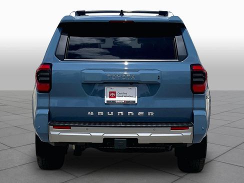 Used 2025 Toyota 4Runner Limited AWD/4WD image 5