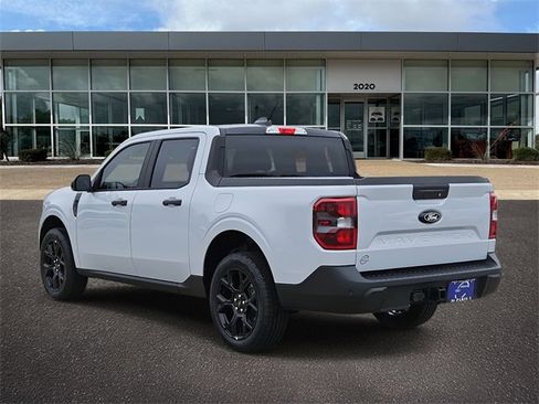 New 2025 Ford Maverick XLT w/ XLT Luxury Package image 3