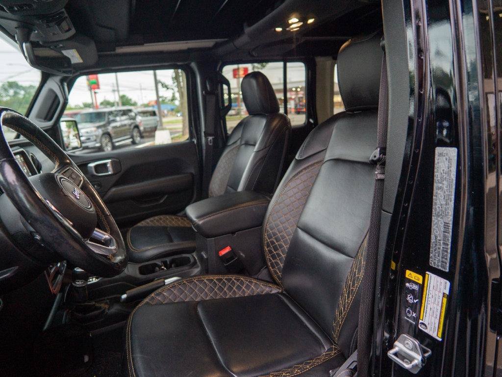 Used 2021 Jeep Wrangler Unlimited Sahara AWD/4WD image 19