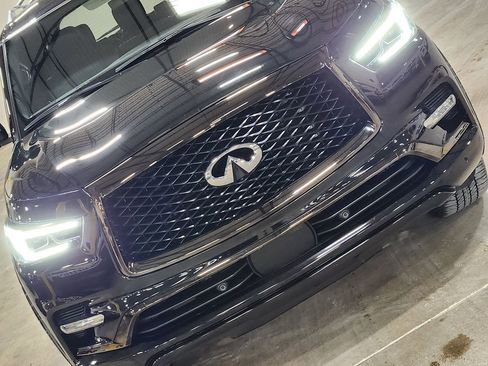 Used 2024 INFINITI QX80 Sensory image 19