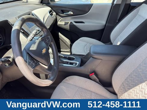 Used 2024 Chevrolet Equinox LS w/ LS Convenience Package FWD image 9