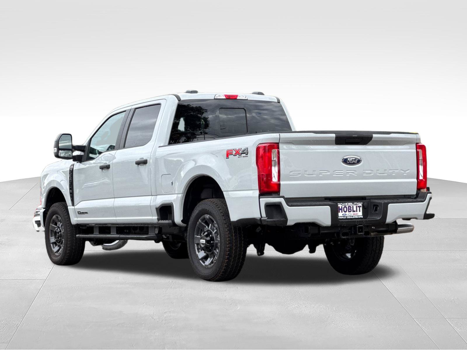 New 2026 Ford F250 XL w/ STX Appearance Package AWD/4WD image 6