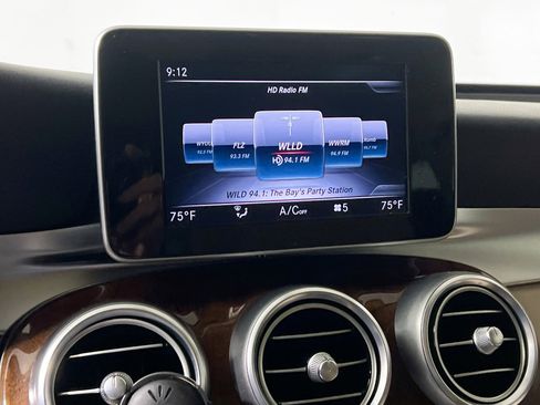 Used 2018 Mercedes-Benz GLC 300 GLC 300 image 28