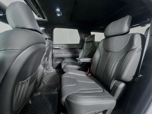 Used 2025 Hyundai Palisade Calligraphy AWD/4WD image 23