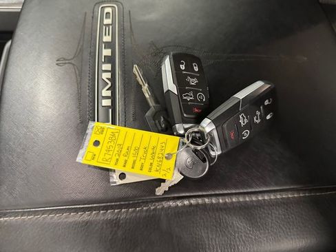 Used 2019 RAM 1500 Limited AWD/4WD image 30