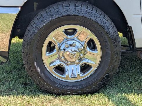 Used 2018 RAM 2500 SLT RWD image 10