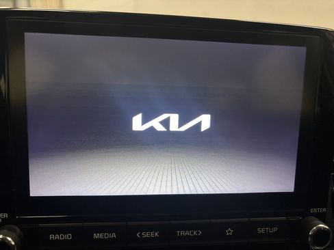 Used 2023 Kia Rio S image 21