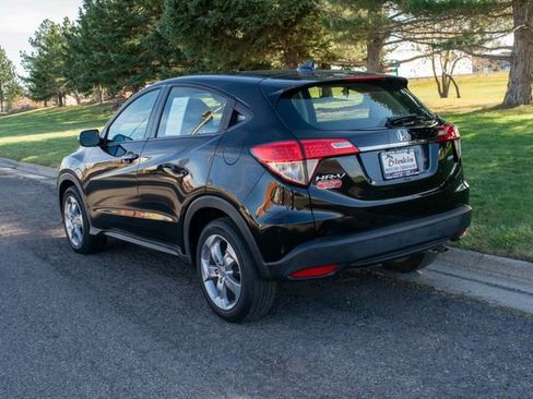 Used 2022 Honda HR-V LX image 4