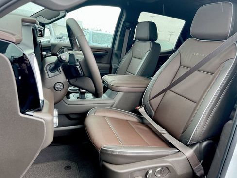 New 2026 GMC Sierra 1500 Denali AWD/4WD image 17