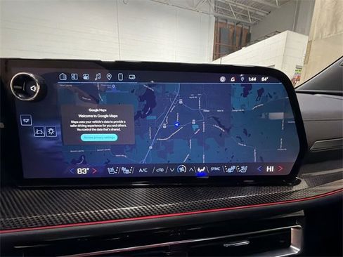 Certified 2025 Chevrolet Traverse High Country w/ LPO, Floor Liner Package image 18