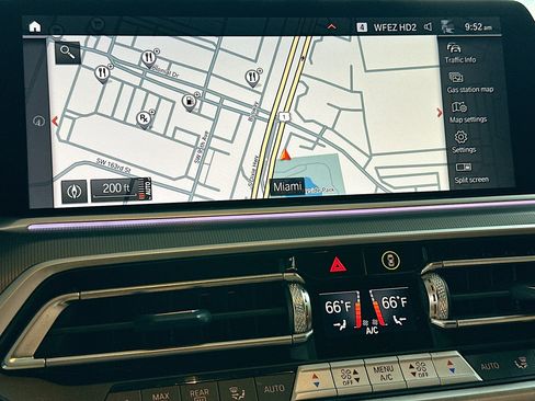 Used 2023 BMW X5 sDrive40i w/ Parking Assistance Package image 13