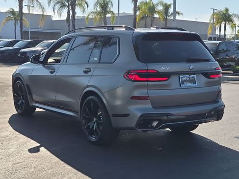 New 2027 BMW X7 xDrive40i w/ Executive Package AWD/4WD image 8