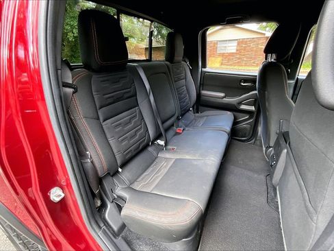Used 2024 Nissan Frontier Pro-X w/ Pro Convenience Package RWD image 22