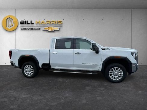 Used 2024 GMC Sierra 2500 SLT w/ SLT Premium Package AWD/4WD image 4