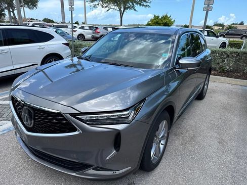 Used 2024 Acura MDX SH-AWD image 2
