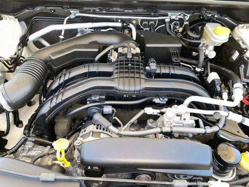 Used 2021 Subaru Crosstrek 2.0i AWD/4WD image 22