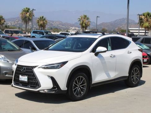 Used 2024 Lexus NX 350h AWD w/ Vision Package image 3