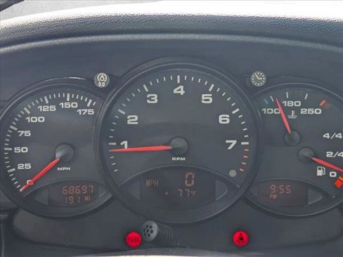 Used 1999 Porsche 911 Cabriolet image 10