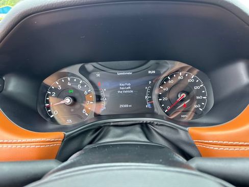 Used 2025 Jeep Compass Limited AWD/4WD image 18