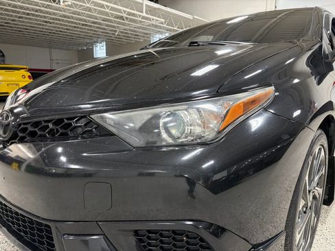 Used 2017 Toyota Corolla iM image 5