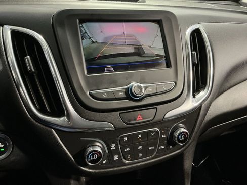 Used 2020 Chevrolet Equinox LT FWD image 20