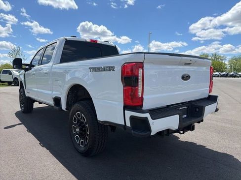Used 2024 Ford F350 Lariat w/ Lariat Ultimate Package AWD/4WD image 17