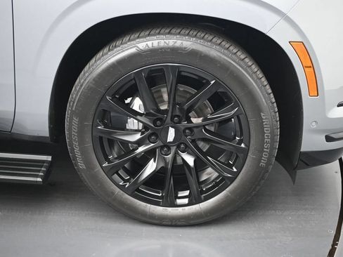 Used 2025 Cadillac Escalade Premium Luxury w/ Touring Package AWD/4WD image 28