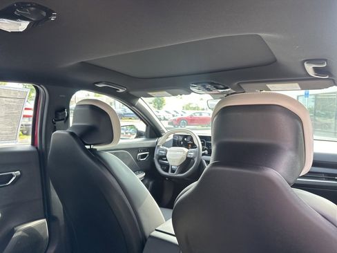 New 2025 Kia K4 GT-Line w/ GT-Line Premium Package image 18