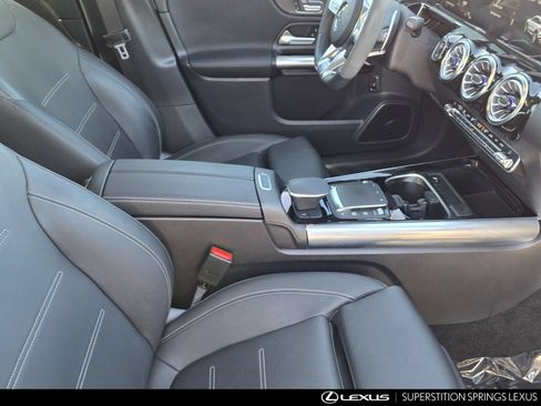 Used 2023 Mercedes-Benz GLA 35 AMG 4MATIC image 29