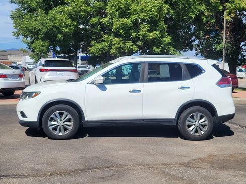 Used 2016 Nissan Rogue SV AWD/4WD image 8