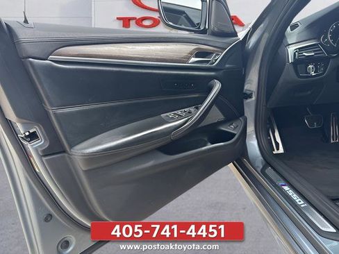 Used 2018 BMW M550i xDrive AWD/4WD image 23