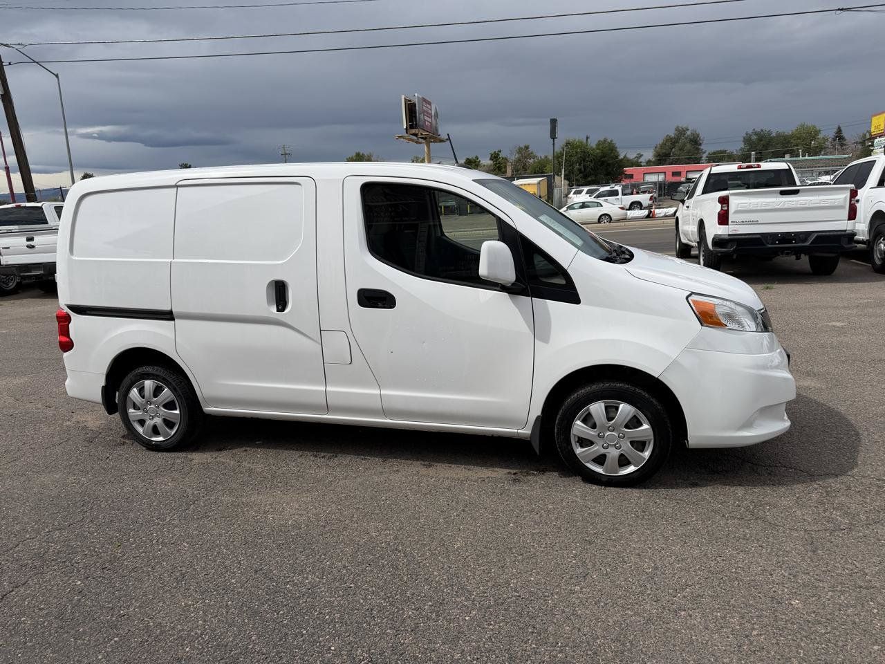 Used 2020 Nissan NV200 SV FWD image 1