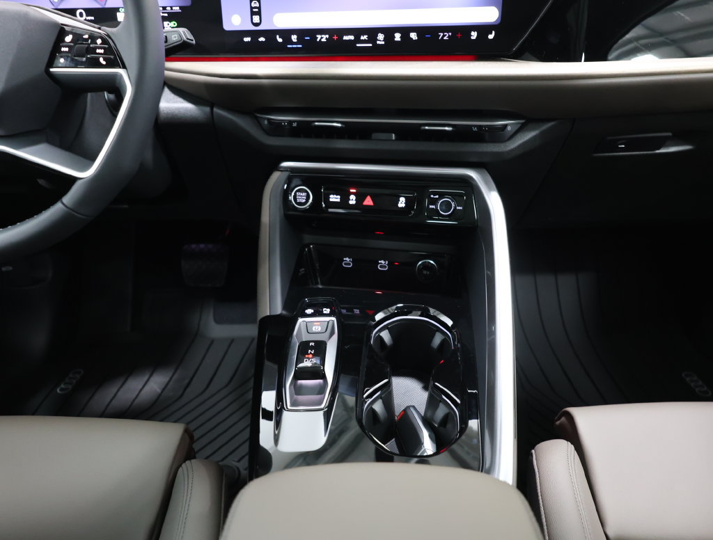 New 2026 Audi Q5 Premium Plus AWD/4WD image 20