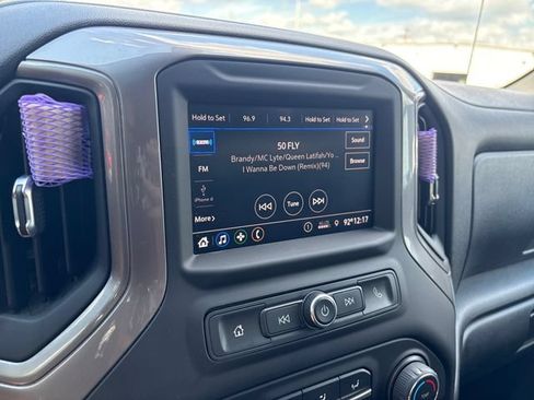 Used 2022 Chevrolet Silverado 1500 Custom Trail Boss w/ LPO, Dark Essentials Package AWD/4WD image 14