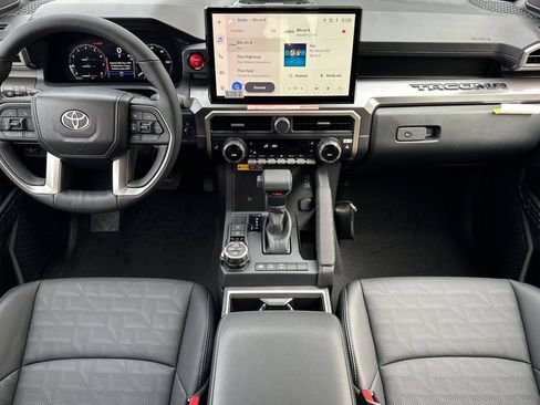 New 2026 Toyota Tacoma TRD Off-Road AWD/4WD image 15