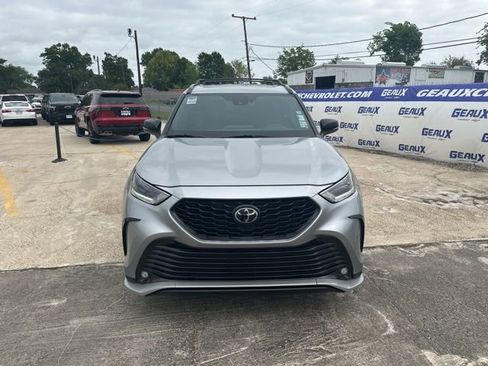 Used 2023 Toyota Highlander XSE image 31