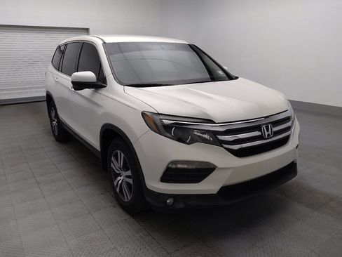 Used 2018 Honda Pilot EX image 13