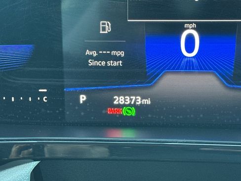 Used 2023 Volkswagen Taos S image 27