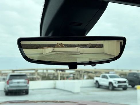 Used 2020 GMC Sierra 1500 AT4 w/ AT4 Premium Package image 27