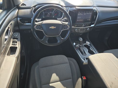 Used 2020 Chevrolet Traverse LT FWD image 22