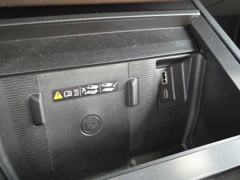 New 2025 GMC Hummer EV 3X w/ Battery Pack, 24 Module Pack image 19