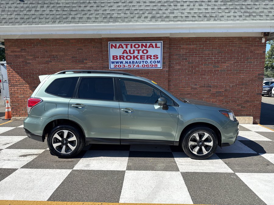 Used 2018 Subaru Forester 2.5i Premium w/ All-Weather Package AWD/4WD image 2